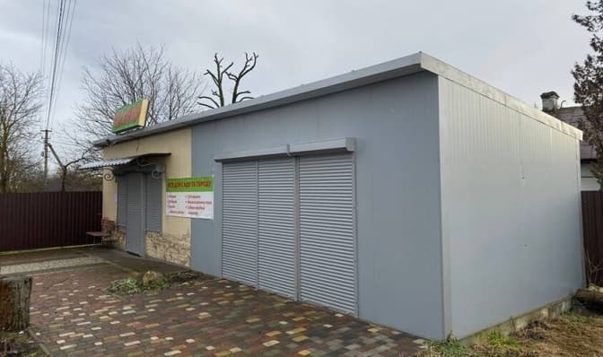 У Львові демонтували ще три незаконні МАФи