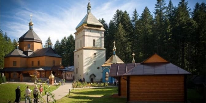 Львівських медиків запрошують у паломницьку поїздку до Манявського монастиря