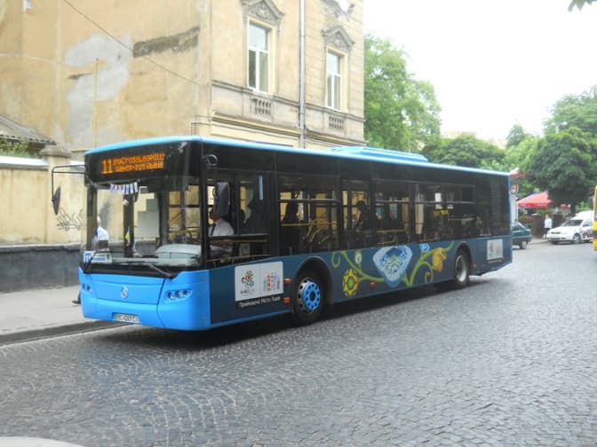 Як у Львові повинні їздити маршрутки зранку і ввечері. Графіки