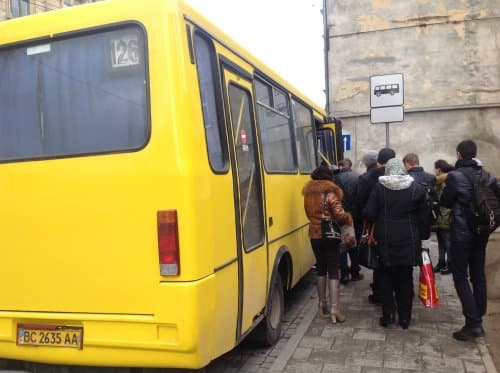 Скільки автобусів та на яких маршрутах курсує сьогодні у Львові. Перелік