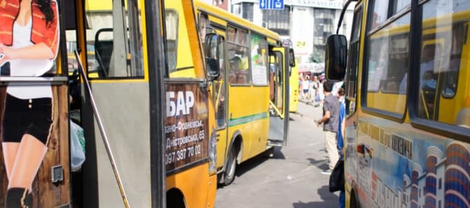 Львів'ян закликають повідомляти про російський шансон у маршрутках