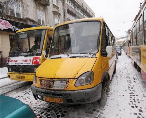 У Львові погодили кінцеві зупинки для 8 приміських маршрутів. Схема маршрутів