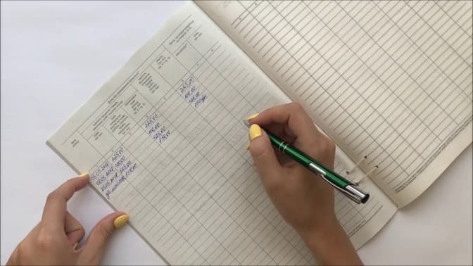 ФОПам остаточно скасували паперову книгу обліку