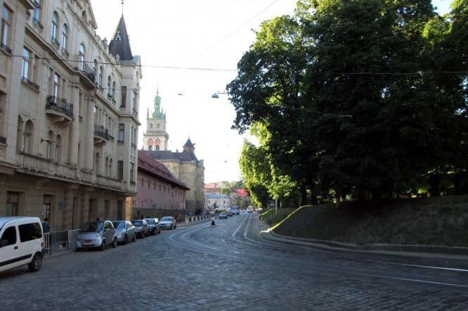 На вулиці Підвальній у Львові частково реорганізують рух