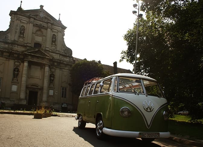 Львів’яни та їх транспорт: німецький мінівен-яхта
