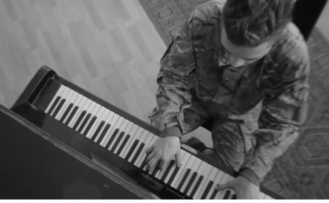 "Музика воїнів": гранатометник виконав Місячну сонату. Відео