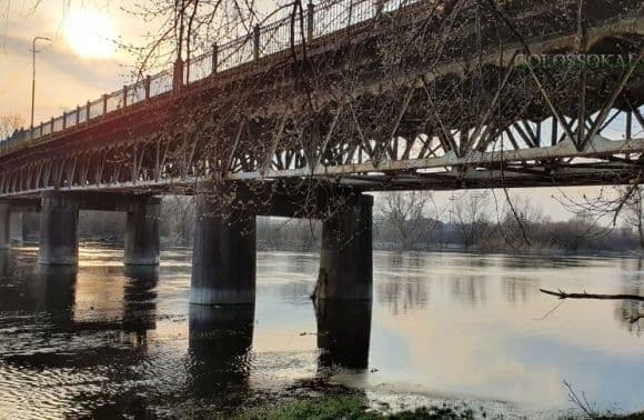 На Львівщині за 360 млн грн хочуть реконструювати міст через річку Західний Буг