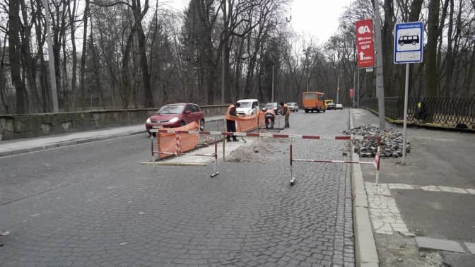 Ситуація на дорогах Львова: обмеження руху на вулиці Стрийській