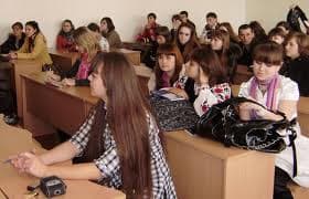 Львів'ян запрошують в міський Молодіжний центр