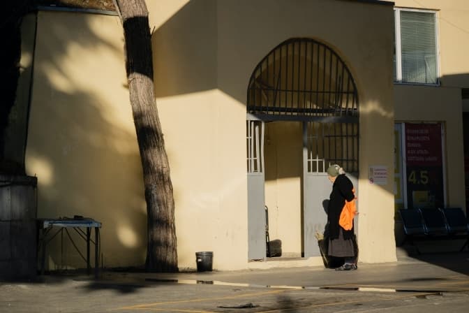 Photo by mostafa meraji on Unsplash