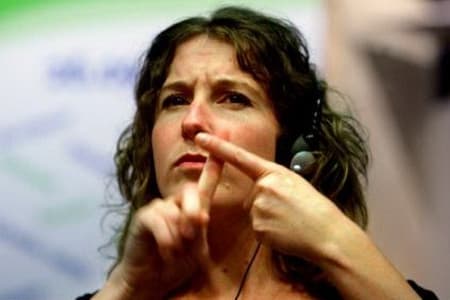 У Львові створили телебачення для нечуючих. Де подивитись?