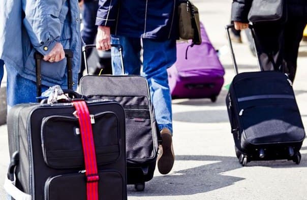 Українцям стане складніше влаштуватися на сезонну роботу у Польщі