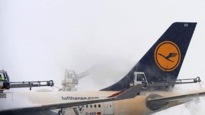 У Львівському аеропорту скасували шість авіарейсів через хуртовину