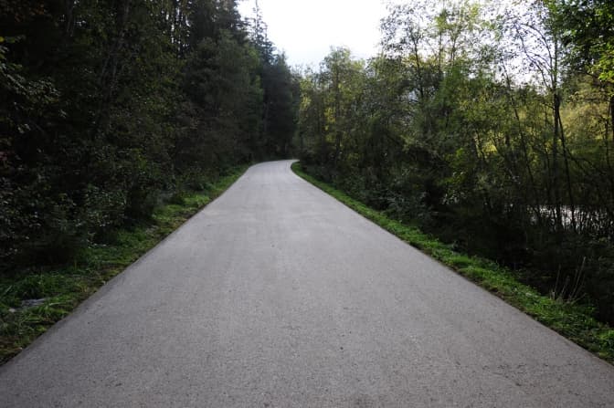 Частину дороги в кожному районі Львові відремонтують за допомогою екополімерів