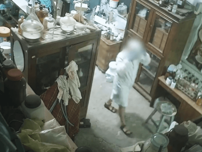 Справу про виготовлення «метадону» у львівському виші передали до суду