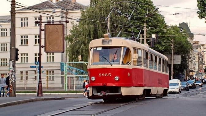 У Києві зміниться режим роботи трамваїв №16