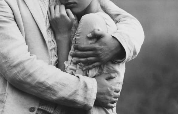 ‪#‎Хочутебеобійняти‬: львів’яни розпочали новий флешмоб у Facebook