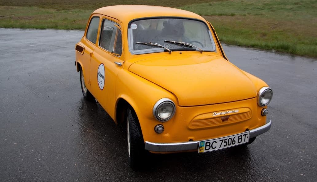 Львів’яни на «запорожцях». Чим живе найбільший в Україні клуб ретро-авто