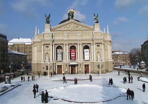 Світлина Львівської опери увійшла до 10 фотопам’яток Вікіпедії