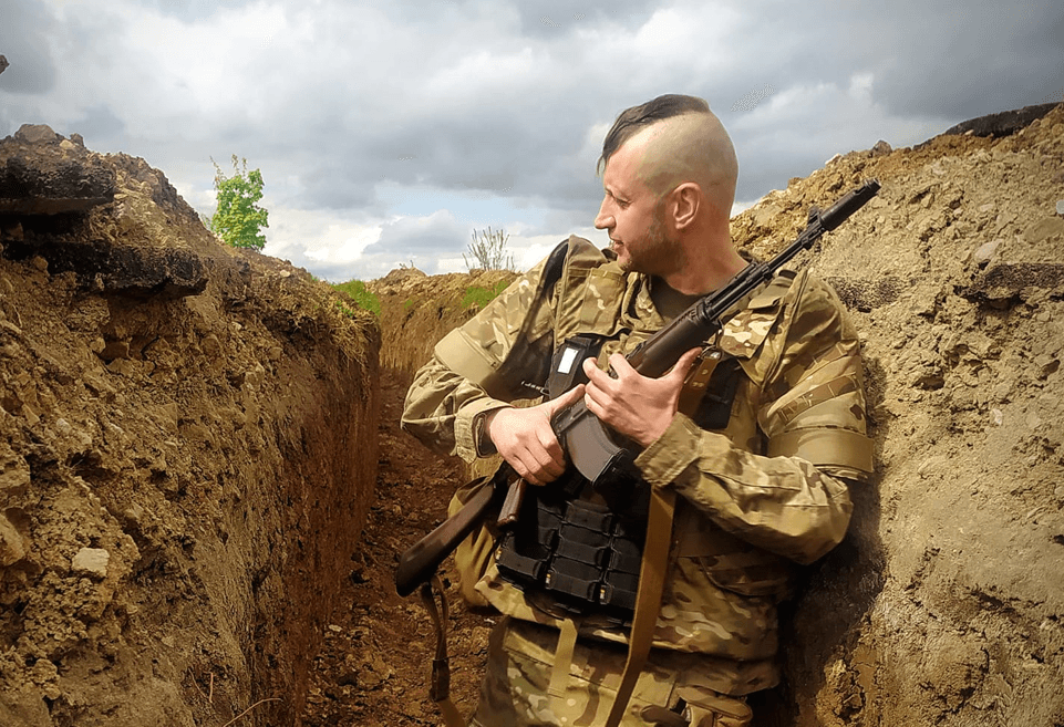 Назад дороги нема. Із «Щоденника війни»