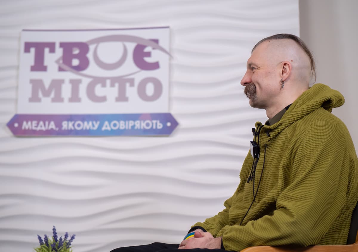 Розмова з командиром взводу батальйону «Вовки Да Вінчі», нові деталі загибелі двох дітей і батька та Львів вимагає кошти за сміттєпереробний завод. Ключове за 17 лютого