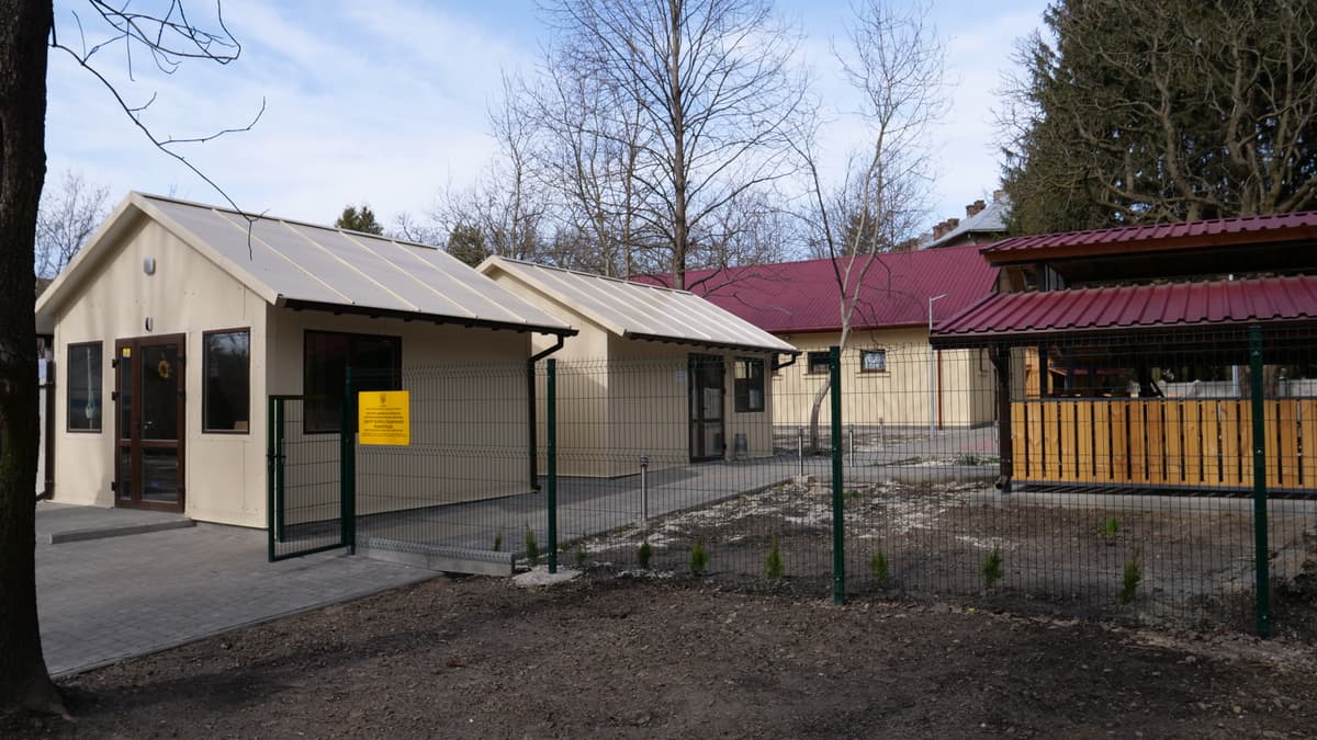 Зоопарк і арттерапія: в психлікарні у Львові облаштовують зони для реабілітації