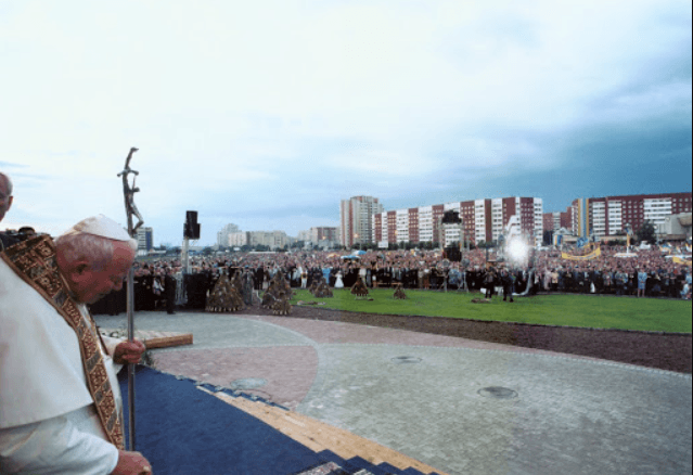 «Слова правди і життя». Уривок промови святого Івана Павла ІІ до молоді у Львові