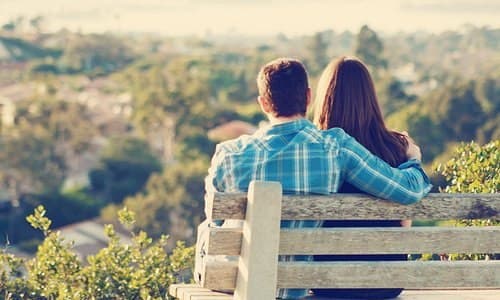 Львів'ян запрошують на курси про стосунки: як долучитись?