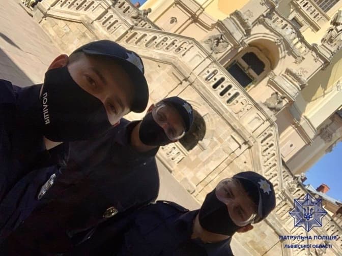 Фото: Патрульна поліція Львівщини