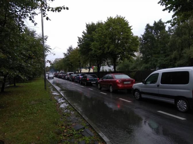 Ситуація на дорогах: масові затори на вулицях Львова