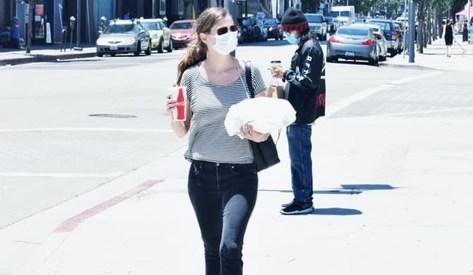 Коли у Львові можуть зняти обмеження та яким буде перший транспортний хаб у місті. Головне за добу