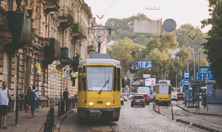 У Львові курсують усі 12 трамваїв, які подарував Берлін. На яких маршрутах