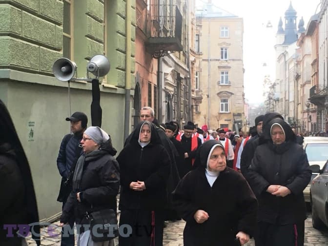 Львовом пройде хресна хода римо-католиків. Чи перекриватимуть рух