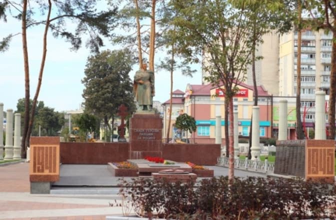 В Ірпені планують демонтувати монумент радянським воїнам і поставити на його місці новий пам'ятник