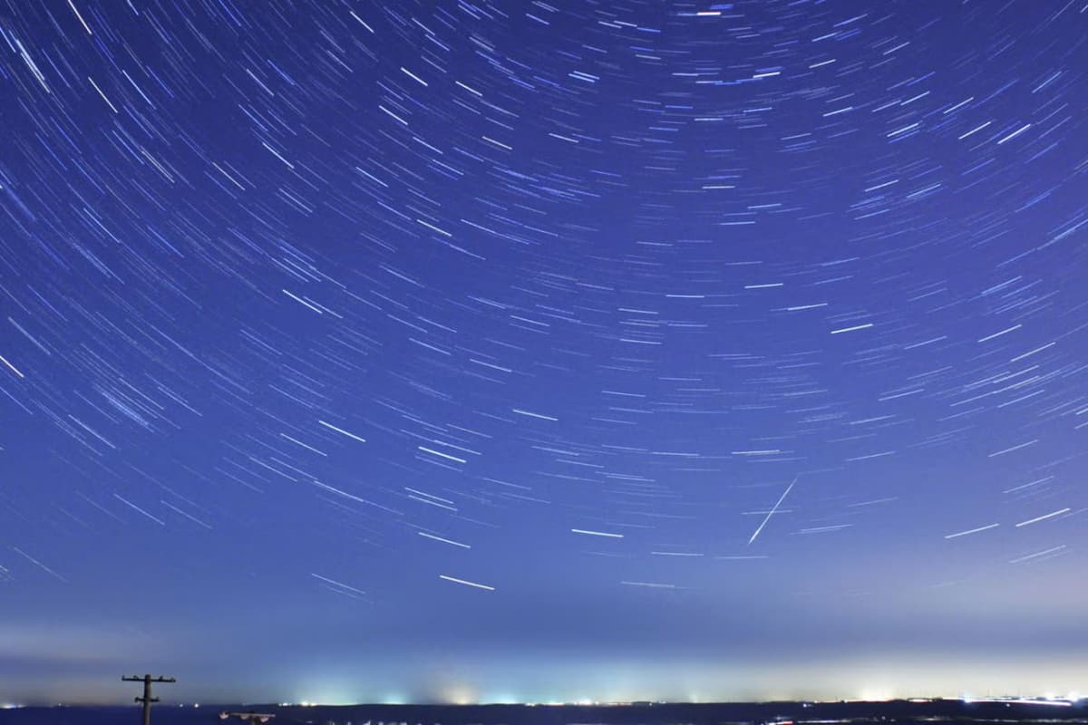 Супермісяць і пік зорепаду: що спостерігати на небі у ніч на 3 січня