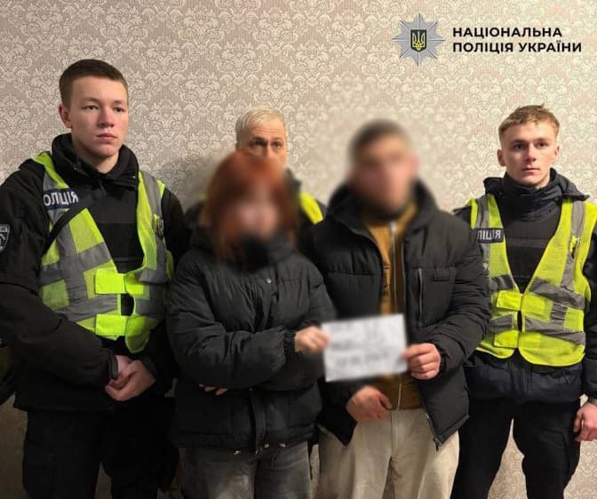 У Києві затримали підлітків, яких підозрюють у підпалах автомобілів на замовлення росіян