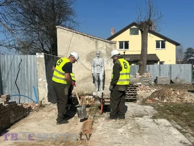 Чому автори проєкту музею Шухевича виходять з робіт, коли на Львівщині зросте вартість проїзду та «Твоє місто» стало сучаснішим і зручнішим. Ключове за 30 березня