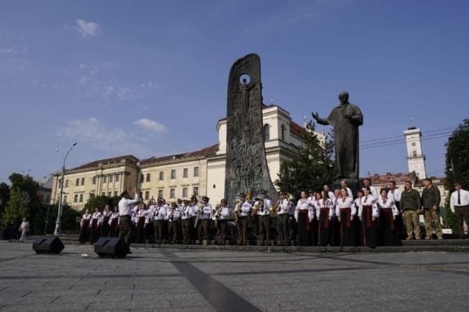 У Львові відзначили День Державності. Фото