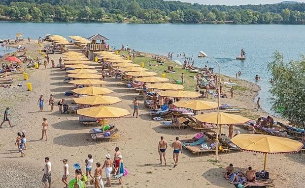 11 пляжів Львівщини, де безпечно купатися