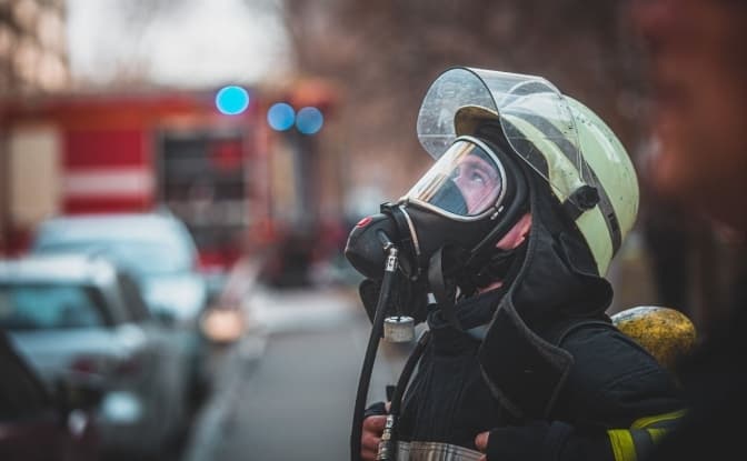 На Київщині внаслідок атаки РФ пошкоджені приміщення двох підприємств