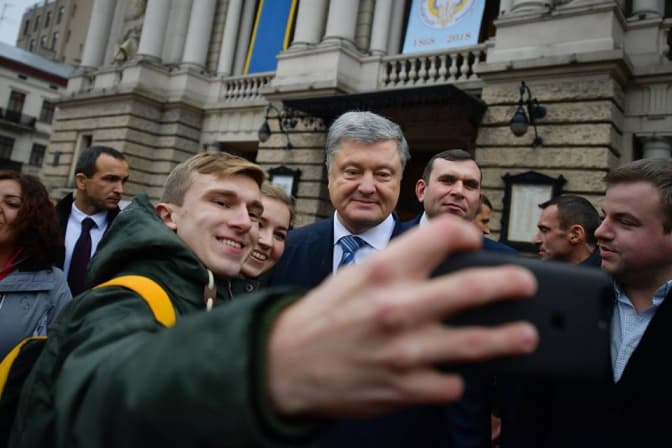 Селфі з Президентом. Петро Порошенко відвідав Львів