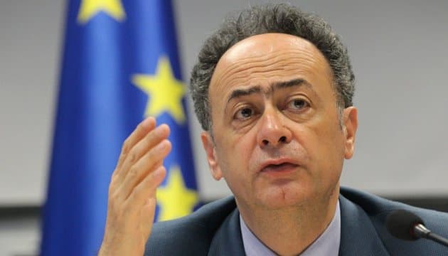 Посол ЄС в Україні львівським студентам: Кілька людей перетворюють вашу країну в банкомат