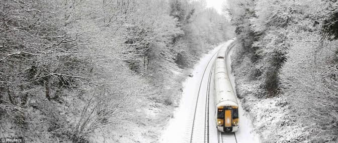 Львів’яни вже можуть придбати залізничі квитки на новорічні свята