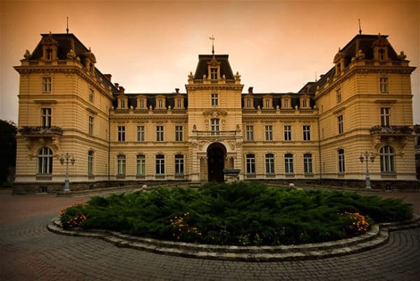 Львівські музеї виставлятимуться в імператорському палаці-музеї у Пекіні