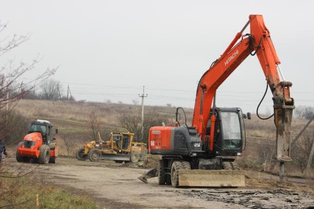 На Львівщині відремонтують прикордонні дороги