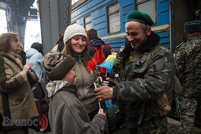 Як у Львові зустрічали прикордонників. Фото