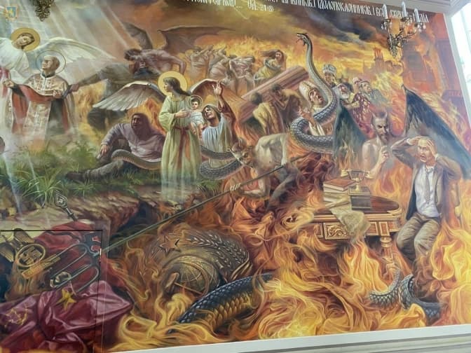 У церкві на Львівщині на одній із фресок Путін горить у пеклі. Фото