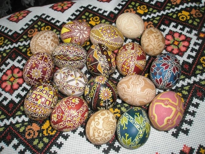 Розмалюй писанку. Львів'ян закликають долучитися до благодійного марафону