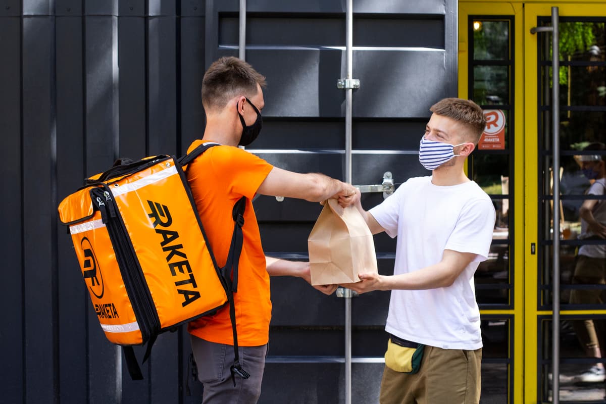 Як ресторану під час карантину знайти надійного партнера для доставки