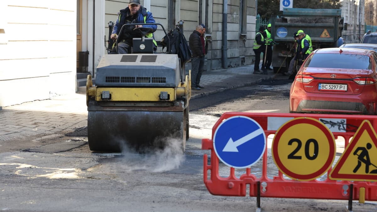 Road repairs to be carried out on Chornovola Avenue in Lviv: traffic will be partially restricted